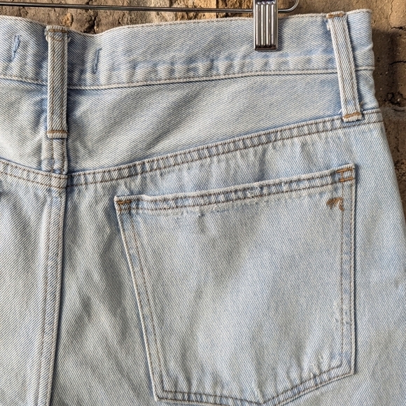 Madewell Relaxed Denim Shorts Light Wash Cutoffs Size 28 Button Fly - Picture 7 of 14